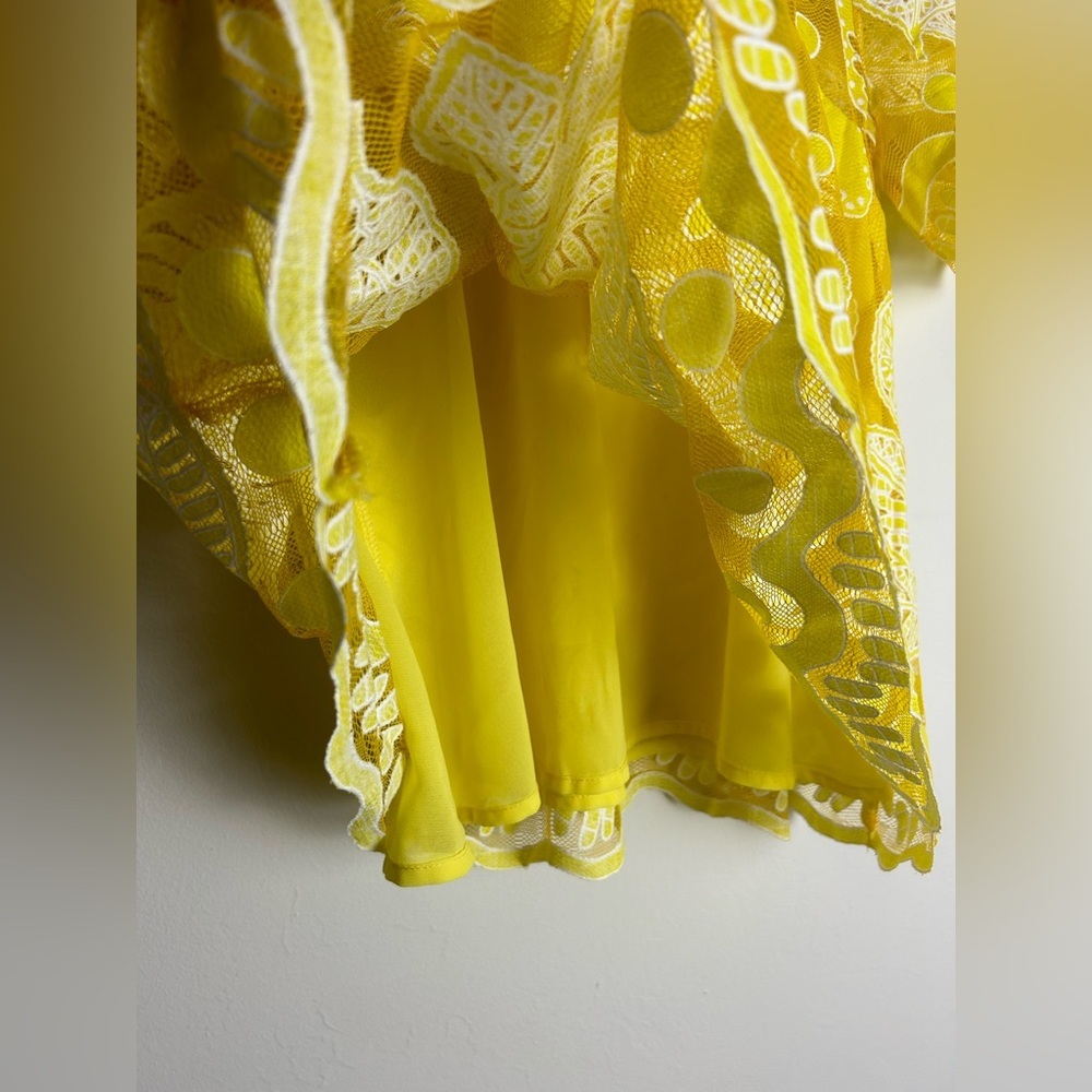 Anthropologie Yellow Lace Appliqué Short-Sleeve Blouse - Picture 6 of 10